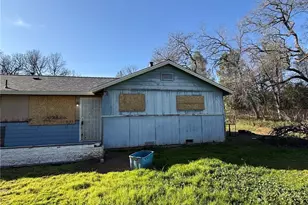 1672 Lake, Redding, CA 96003 - Photo 2