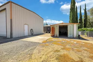 2158 Holcomb Ave, Yuba City, CA 95993 - Photo 34