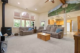 1204 Windecker Dr, Chico, CA 95926 - Photo 2
