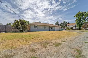 471 F, Biggs, CA 95917 - Photo 18
