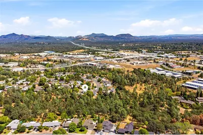 1045 Jaxon Way, Redding, CA 96003 - Photo 34