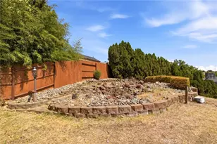 1045 Jaxon Way, Redding, CA 96003 - Photo 28