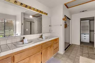 2132 Hope Ln, Redding, CA 96003 - Photo 20