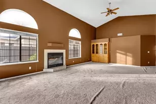 2132 Hope Ln, Redding, CA 96003 - Photo 8