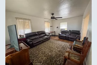117 Sierra Street, Willows, CA 95988 - Photo 2