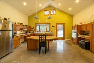 904 W 12th Ave, Chico, CA 95926 - Photo 22