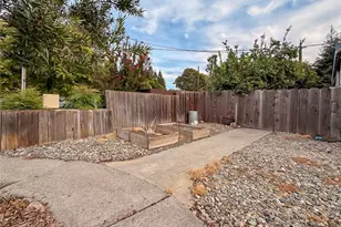 637 W 6th, Chico, CA 95926 - Photo 30