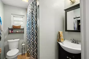 2295 Laurel St, Chico, CA 95928 - Photo 18