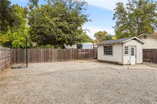 134 W 3rd, Chico, CA 95926 - Photo 22