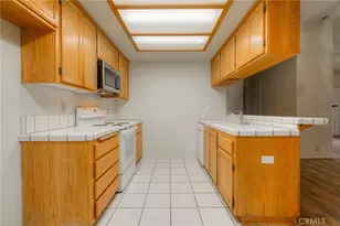 2484 Streamside Ct, Chico, CA 95926 - Photo 14