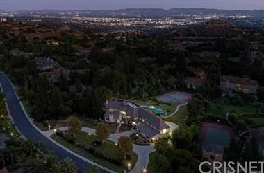 22570 La Quilla Dr, Chatsworth, CA 91311-1221