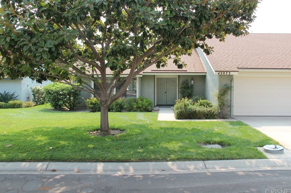 42073 Village 42, Camarillo, CA 93012-8914