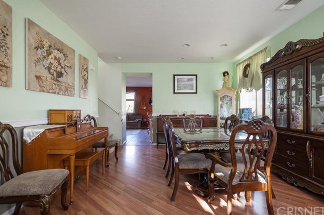 36749 James Pl, Palmdale, CA 93550-8522