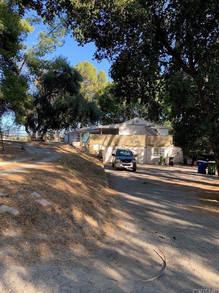 11840 Highwater Rd, San Fernando, CA 91344