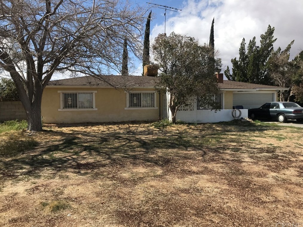 40655 11th St, Palmdale, CA 93551-2022