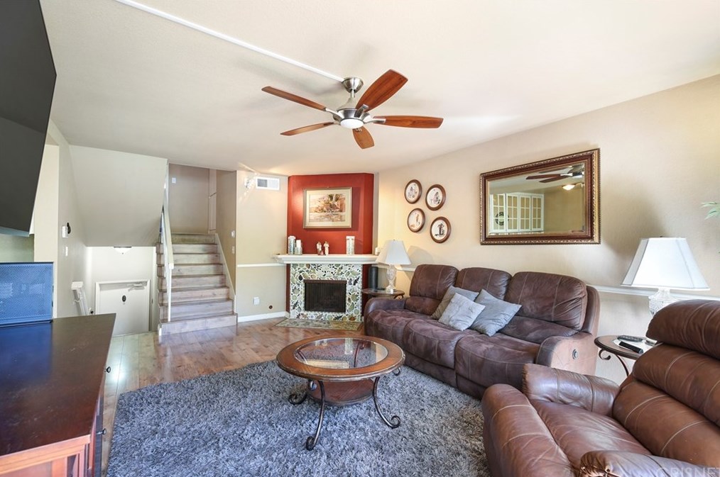 1263 Alessandro Dr, Thousand Oaks, CA 91320-3505