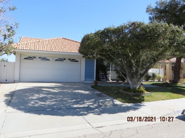 1221 Garnet Ave, Palmdale, CA 93550-7710