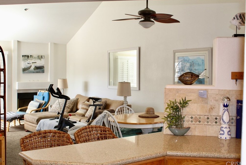410 Lake St #303, Huntington Beach, CA 92648
