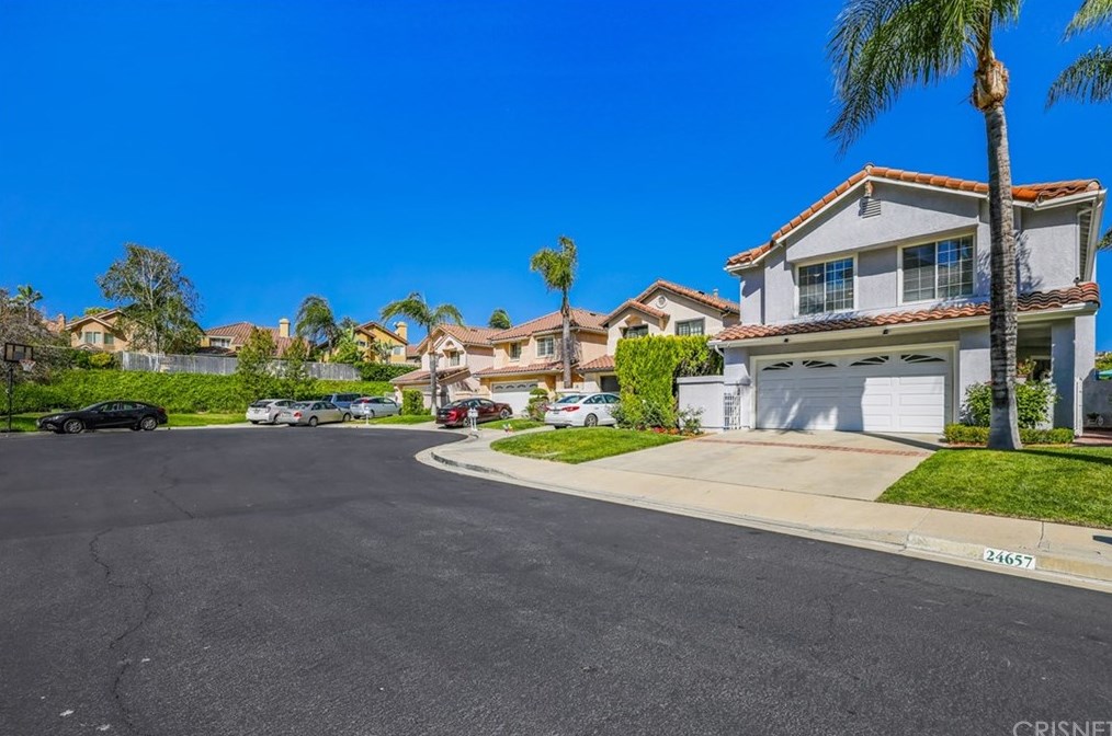 24657 Senda Salvia, Calabasas, CA 91302-3018