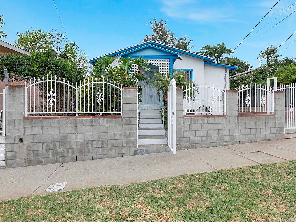 837 El Paso Dr, Los Angeles, CA 90042-3116