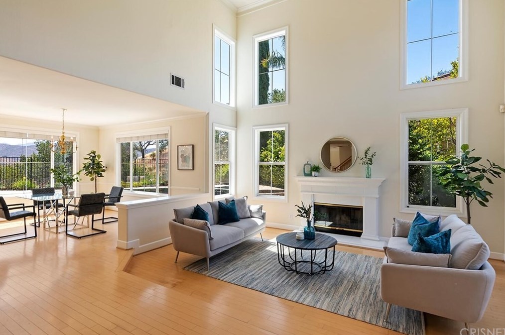3804 Mountain Shadows Rd, Calabasas, CA 91301