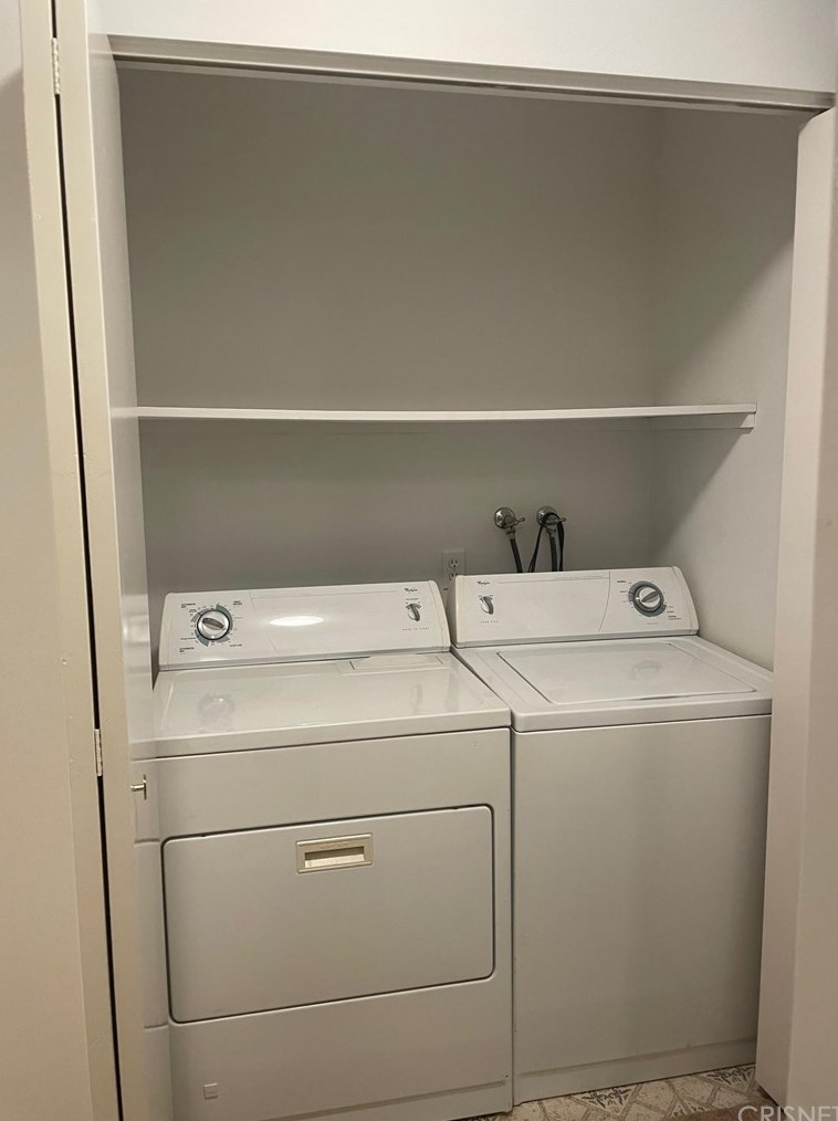 14085 Bayside Dr, Norwalk CA  90650-3402 exterior