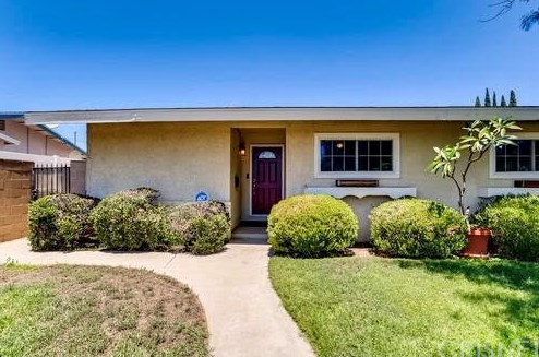 16505 Chatsworth St, San Fernando, CA 91344-6705