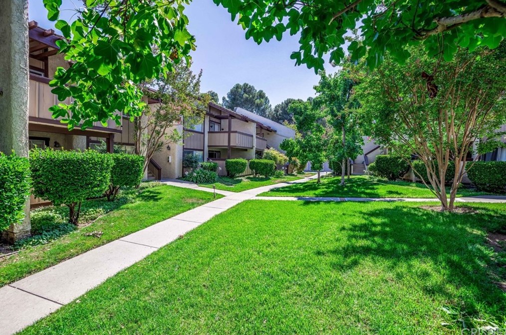 1346 E Hillcrest Dr #47, Thousand Oaks, CA 91362