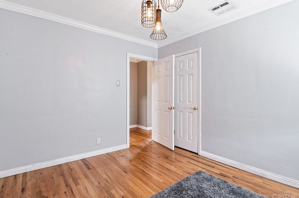 2019 Chesson St, Duarte CA  91010-1924 exterior