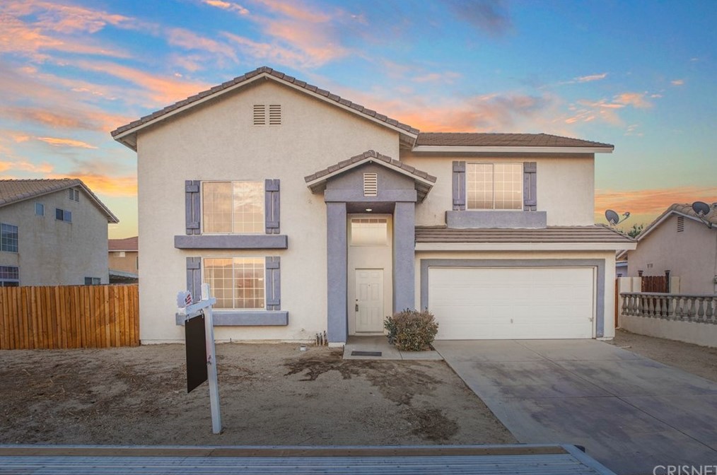 37846 58th St, Palmdale, CA 93552-3975