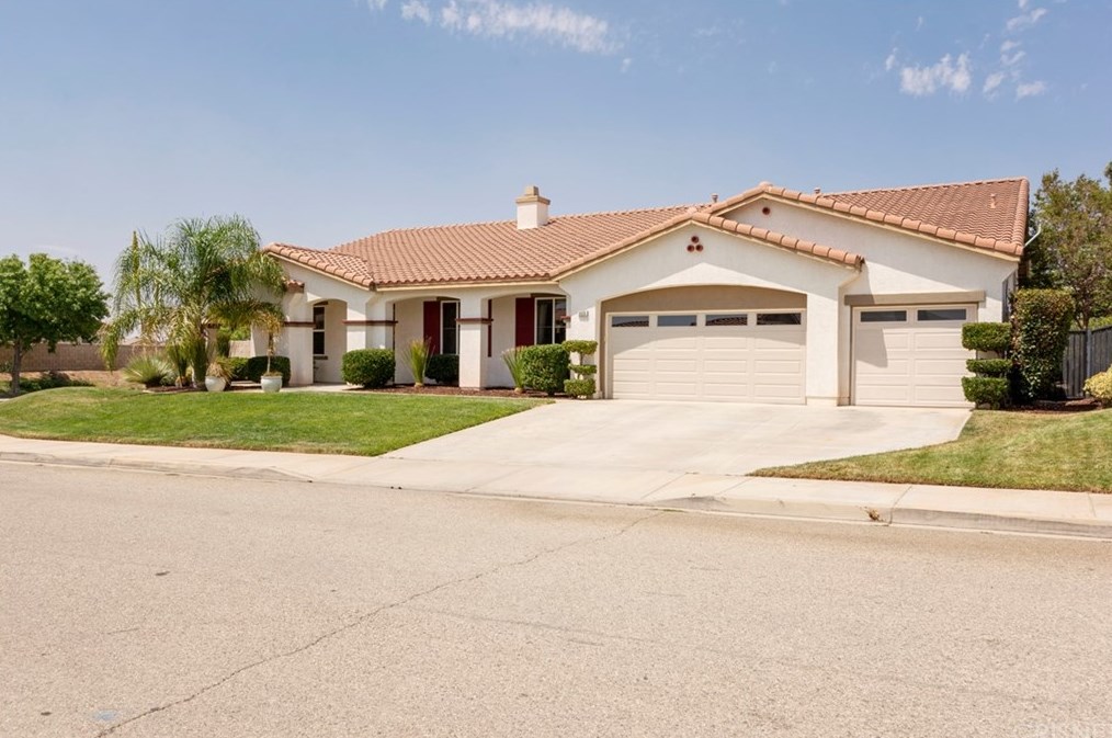 5035 Rela Way, Lancaster, CA 93536