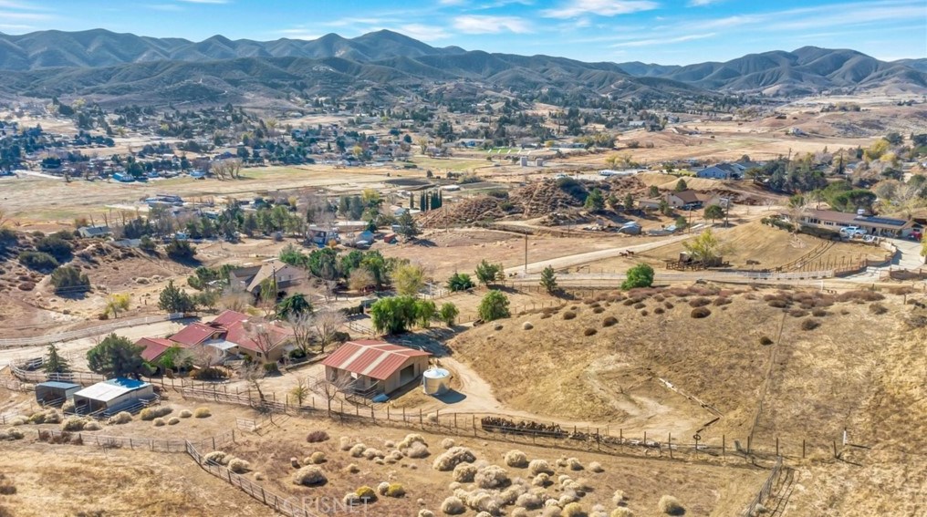 8545 Calva St, Palmdale CA  93551-7230 exterior