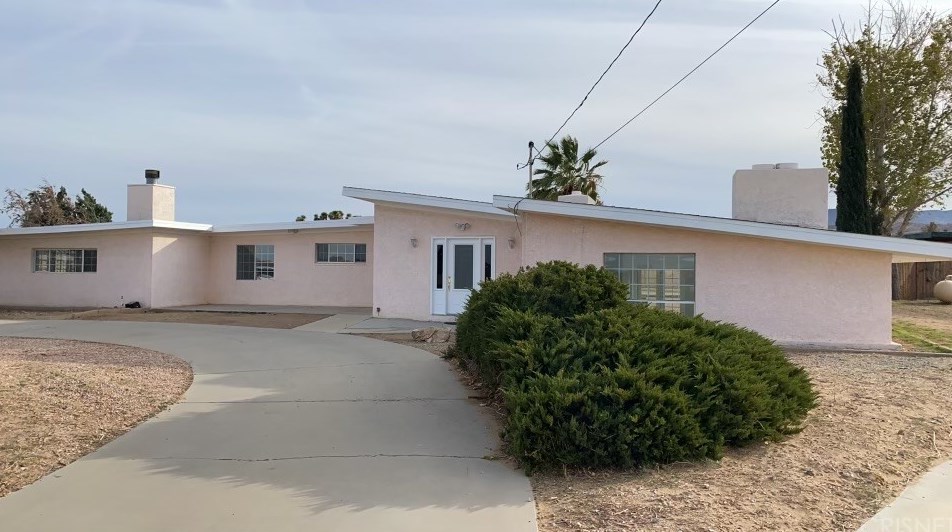 3738 Avenue, Palmdale, CA