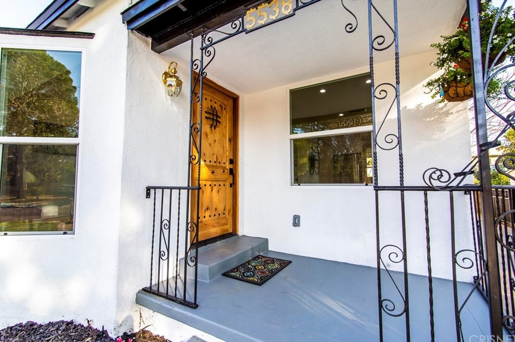 5538 Denny Ave, North Hollywood, CA 91601