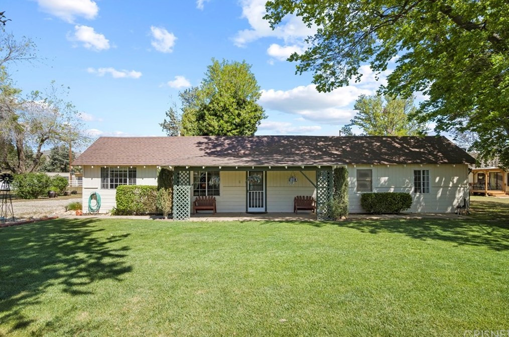 3628 Syracuse Ave, Acton, CA 93510-1963