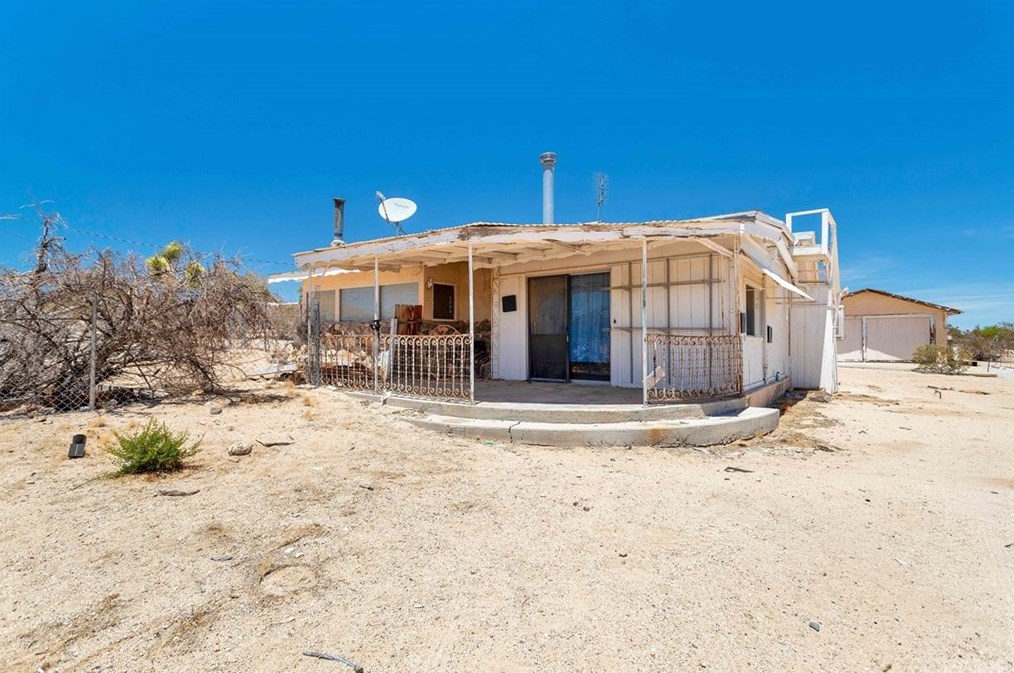 62022 Belmont St, Joshua Tree, CA 92252-1308