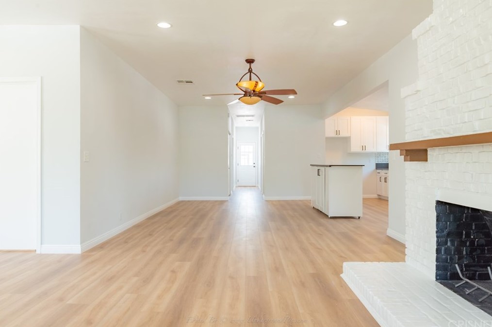 1158 52nd St, Los Angeles CA  90011-4704 exterior