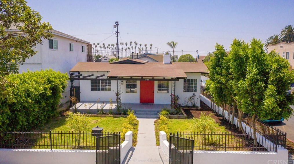 1158 52nd St, Los Angeles, CA 90011-4702