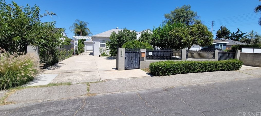 6418 Riverton Ave, North Hollywood, CA 91606