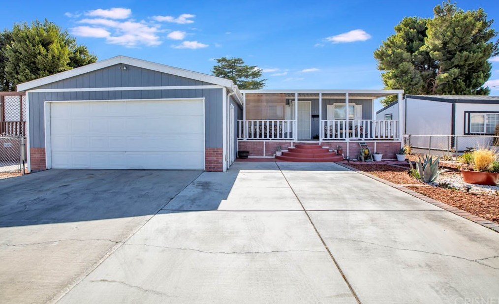 45465 25th E Street #268, Lancaster, CA 93535