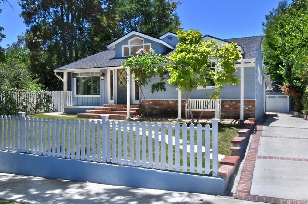 4049 Camellia Ave, North Hollywood, CA 91604