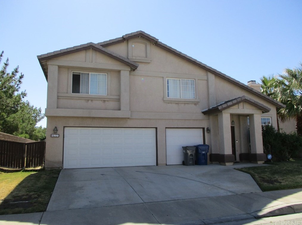 37510 56th St, Palmdale, CA 93552-4649