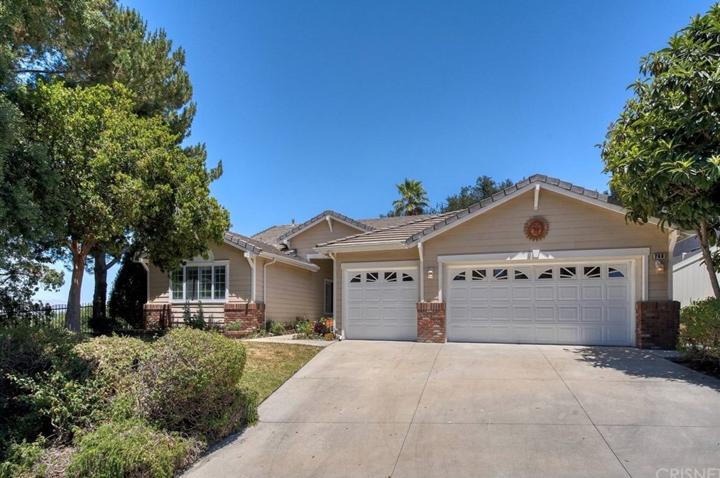 260 Giant Oak Ave, Thousand Oaks, CA 91320-3467
