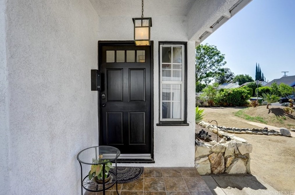 11957 Miranda St, North Hollywood, CA 91607-1222
