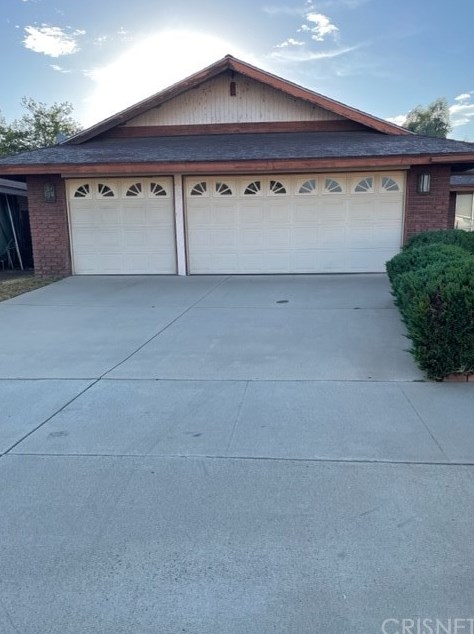 13865 Ramsdell Dr, Moreno Valley, CA 92553-6213