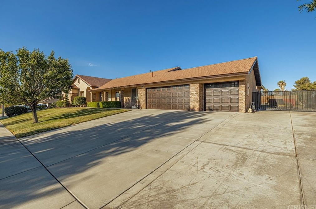 41024 Gretchen Way, Palmdale, CA 93551-1869
