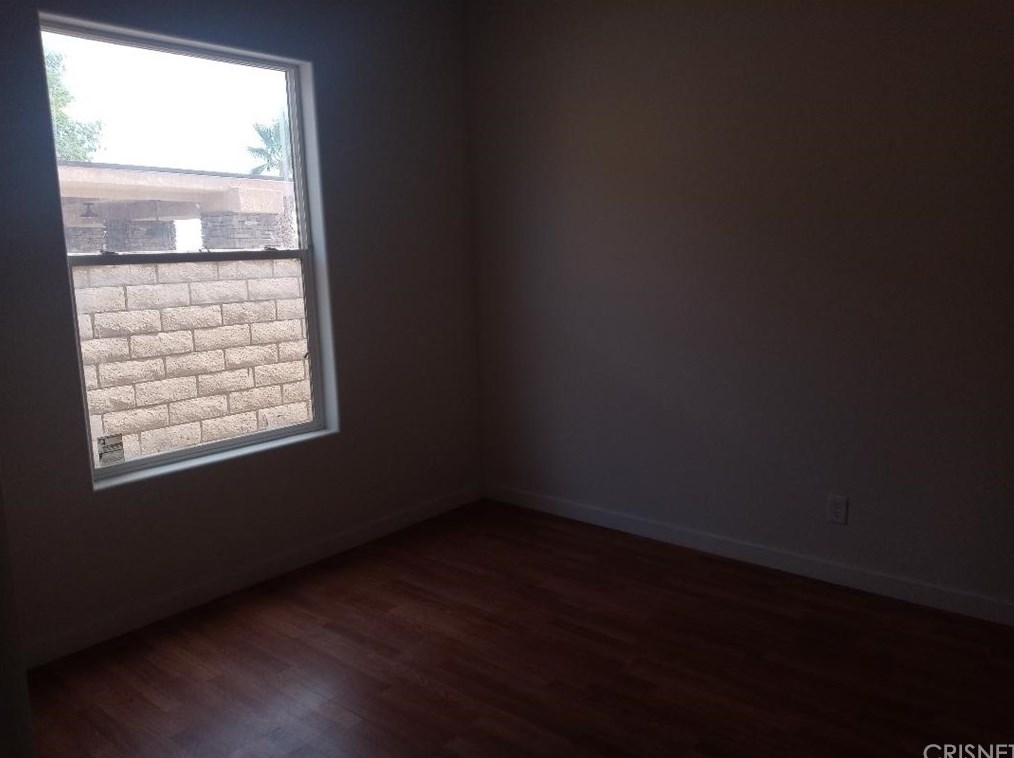 27589 Cloverleaf Dr, Helendale, CA 92342