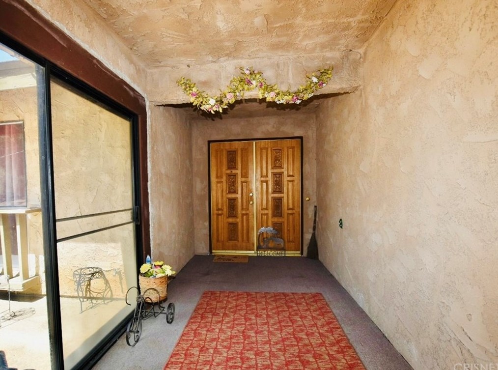 17801 Bold Venture Dr, Tehachapi, CA 93561