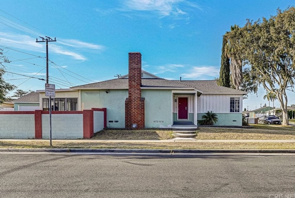13123 S Wilkie Ave, Gardena, CA 90249