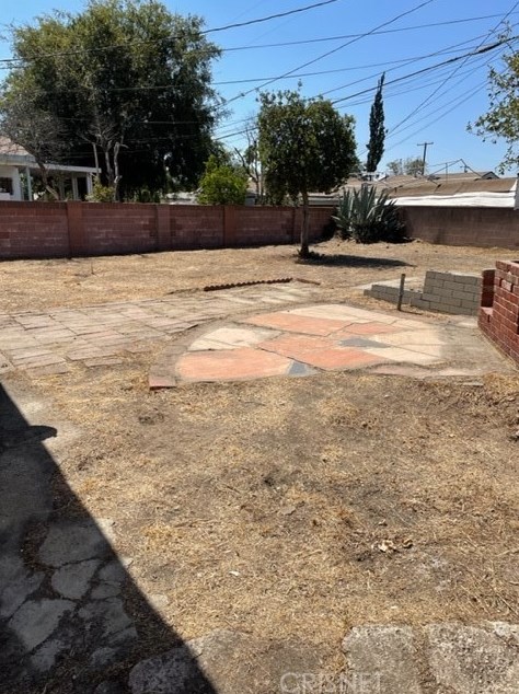 11307 De Hvn Ave, Los Angeles CA  91331-2055 exterior